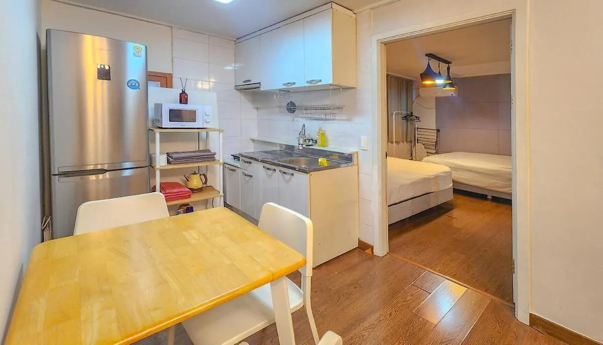 K-6 Hongdae Yeontral Park Apartment Seoul 0*,  South Korea
